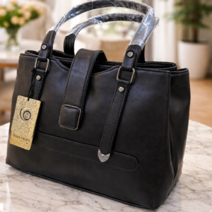 Smooth faux leather finish, Classic black hand bag