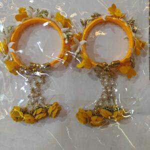 Artificial Yellow Flower Kalire Bracelet Set, Floral Accessories for Wedding | Baby Shower | Haldi | Mehandi | Party for Girls and Women [2 Bracelet]